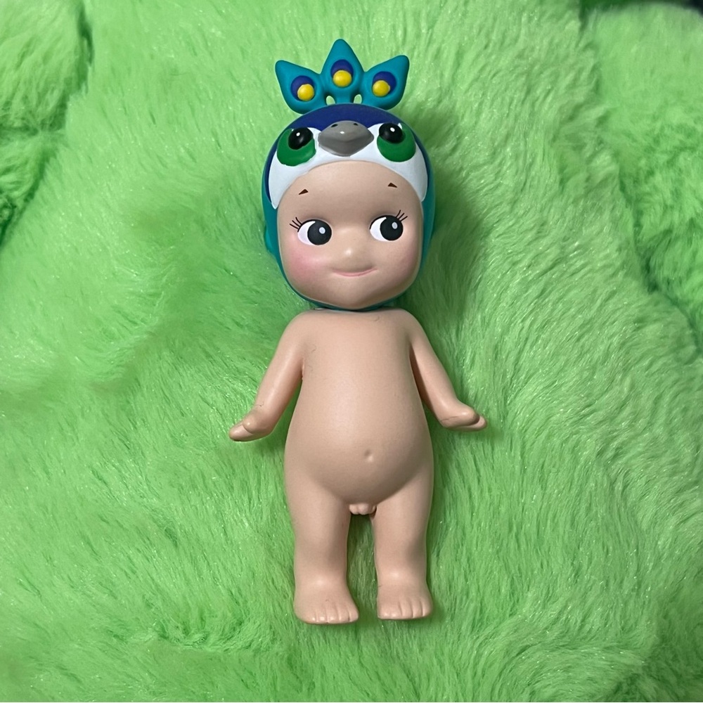 Peacock sonny angel